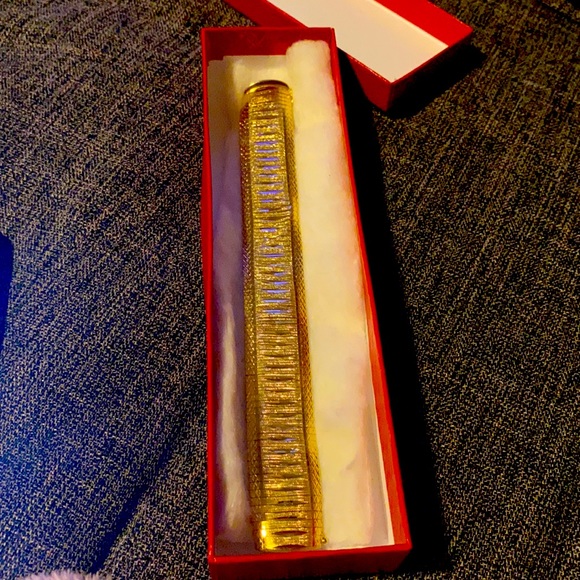 14 karat gold herringbone bracelet . Cleopatra 29.2 - Picture 1 of 7